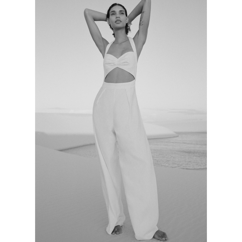 Zara White Linen Blend Halter Cutout Wide Leg Jumpsuit 3607/709/250 Large